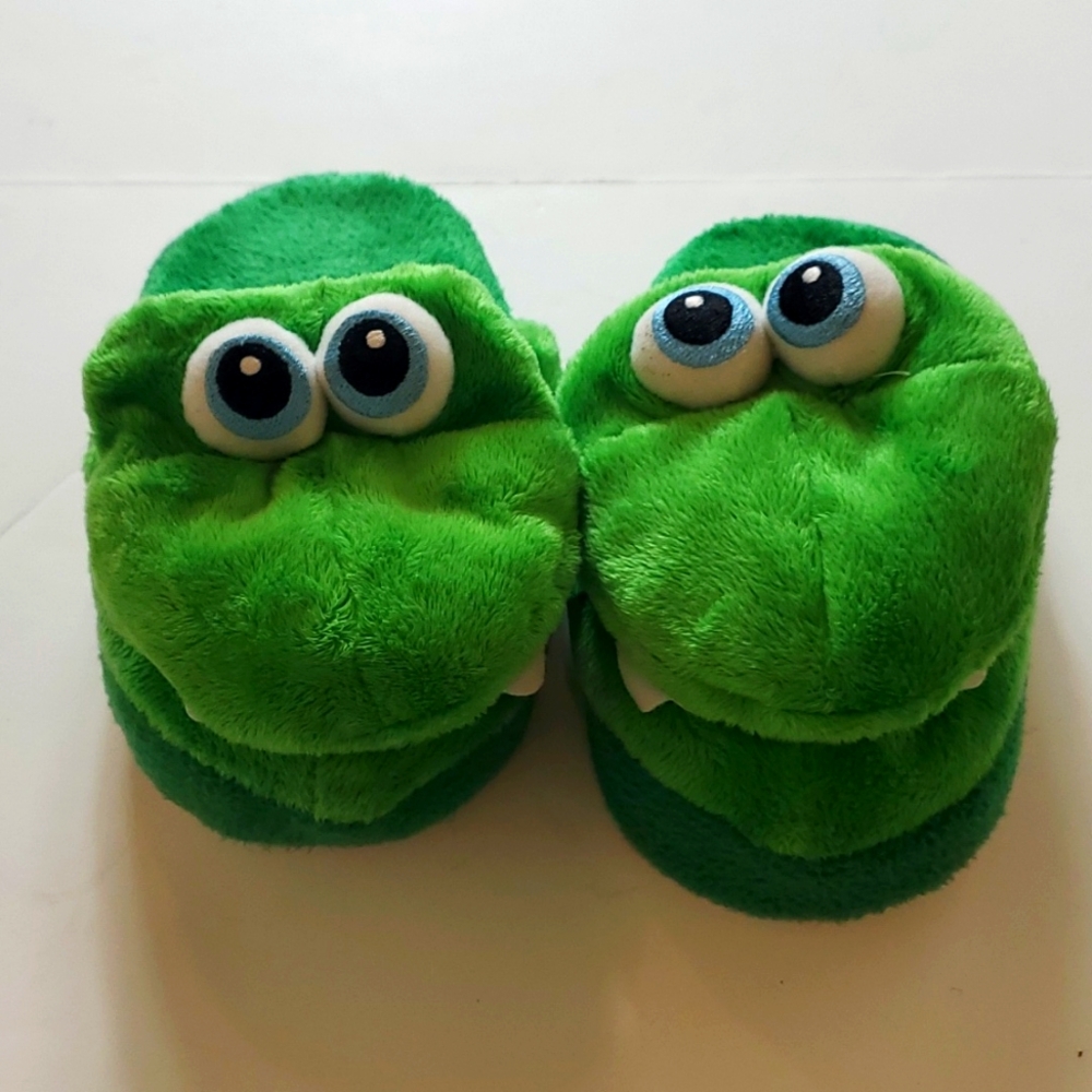 Kids green dragon slip on slippers